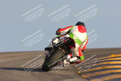 media/Nov-16-2023-Racers Edge (Thu) [[bcabf825d4]]/2-A Group/9Session 7 (Turn 12 Backside)/